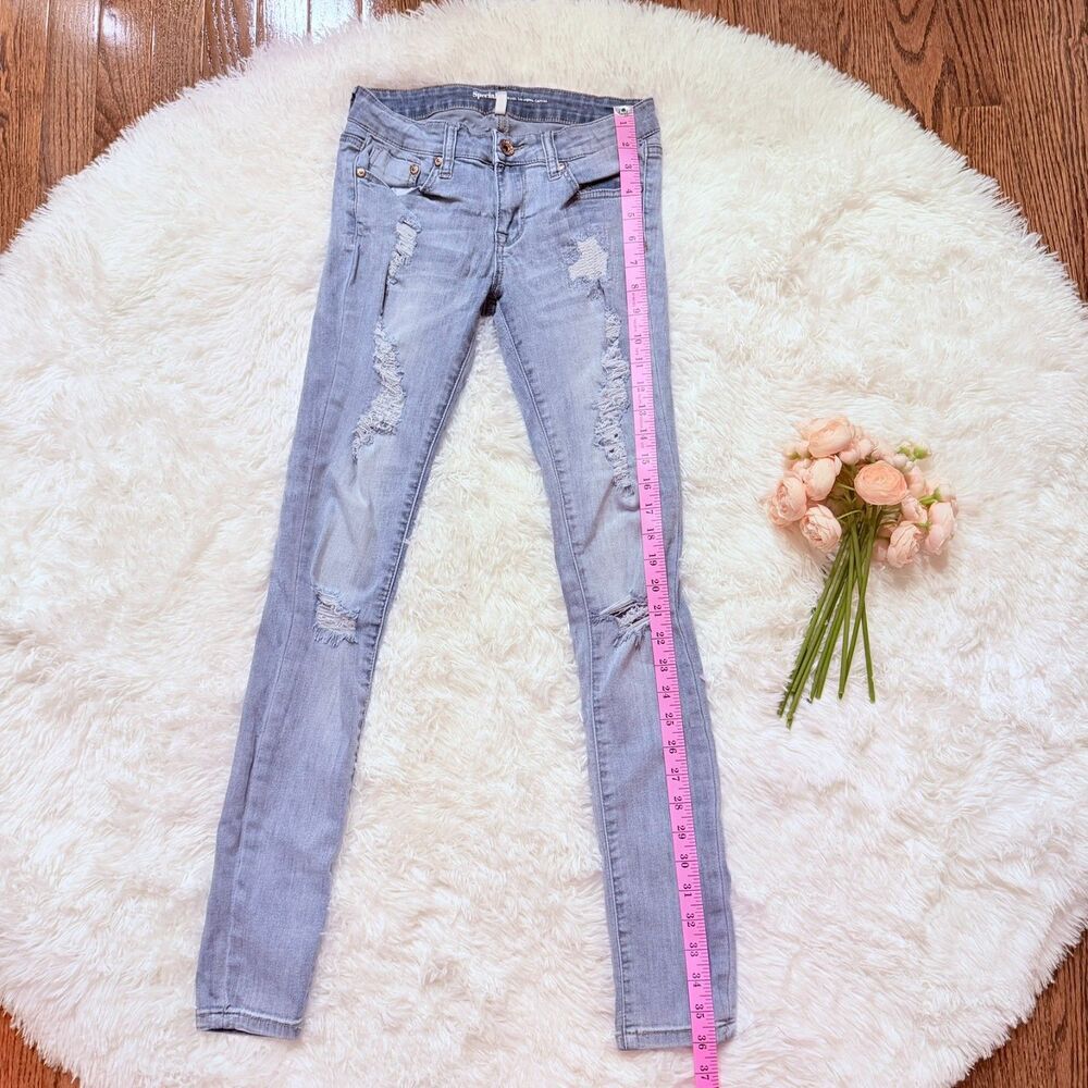 Light Wash Distressed Skinny Jeans Ripped Y2K Festival Size 3 - Picture 9 of 10